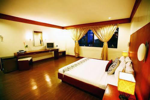 Nagaland Hotel Exterior photo